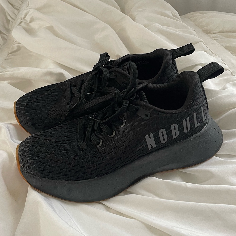 NOBULL Black Gum Runner Plus